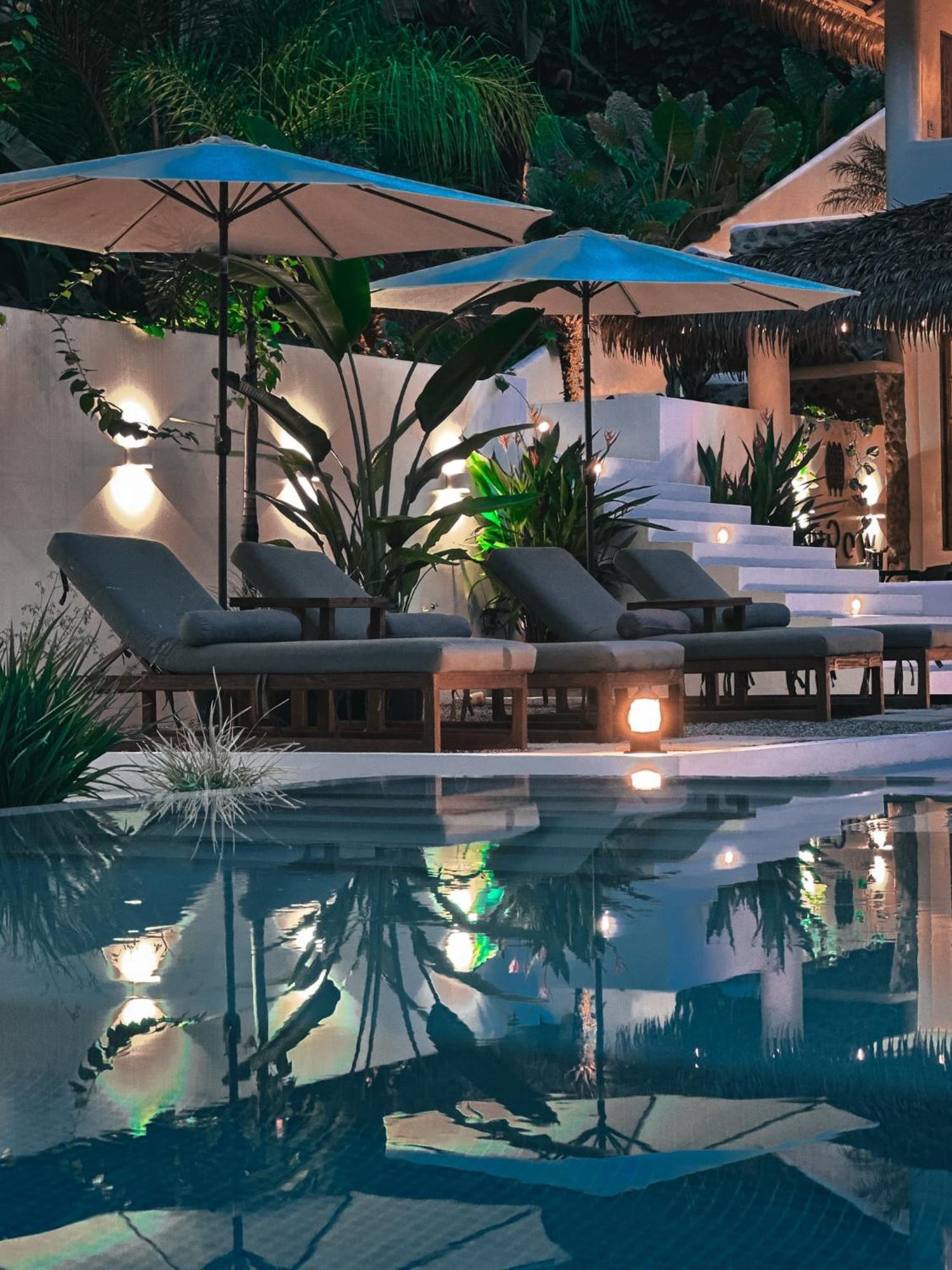 Vayu Retreat Villas Coronado Exterior photo